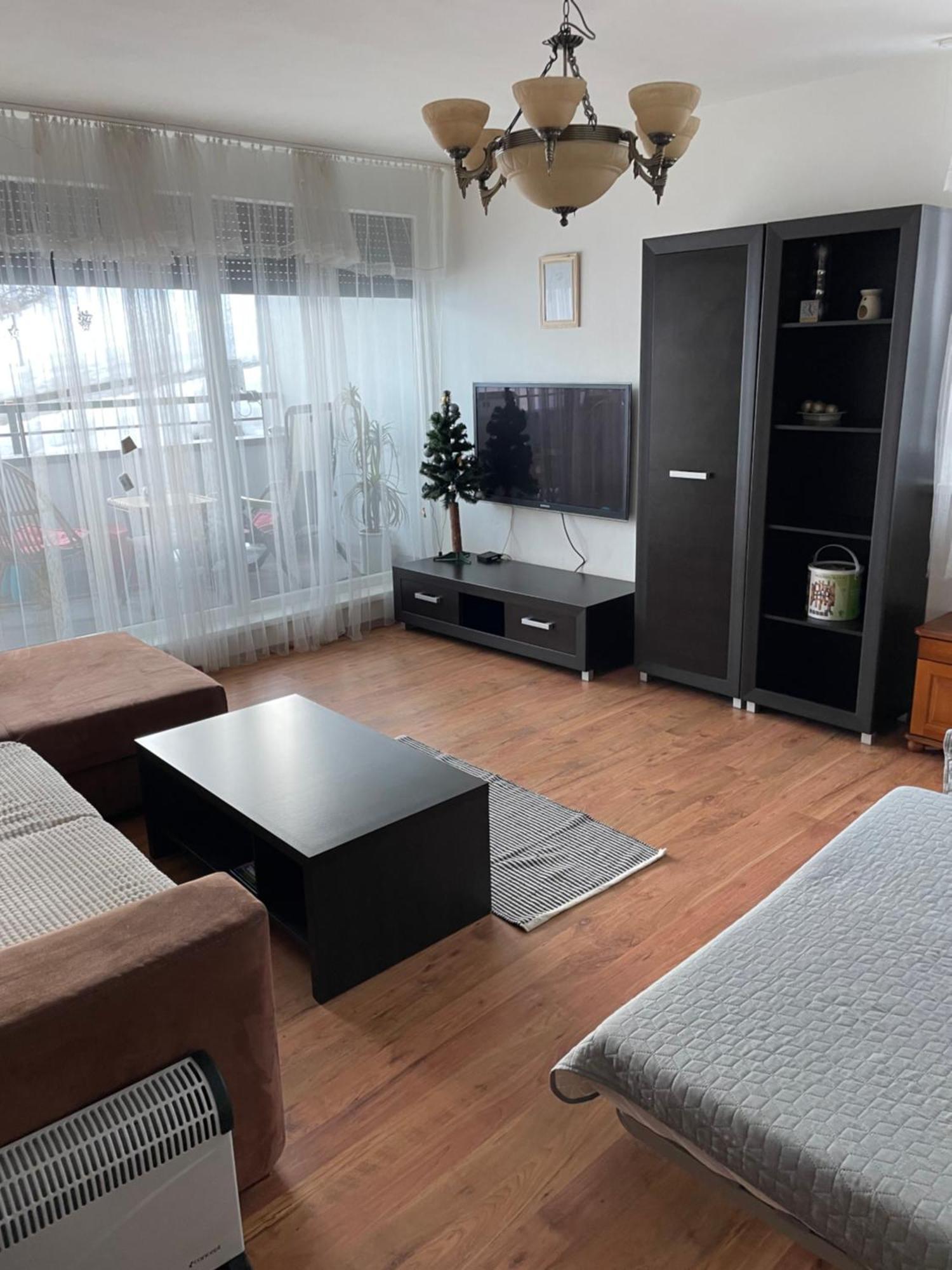 Utulny Apartman Triangel 50M Od Lyziarskeho Vleku Zahradky Donovaly Ngoại thất bức ảnh